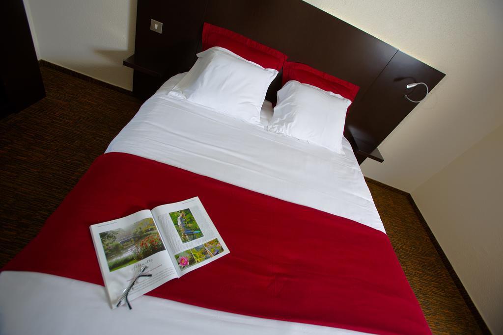 Hotel Akena Creil - Clermont Agnetz Zewnętrze zdjęcie